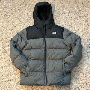NorthFace Boys XL/TG puffer hooded coat 2 tone grey fleece lined
